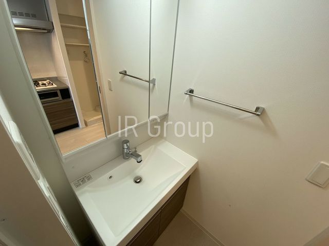 洗面設備　別室参照（カラータイプが異なる場合があります）