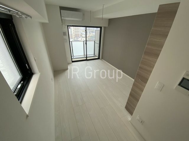 居室・リビング　別室参照（カラータイプが異なる場合があります）