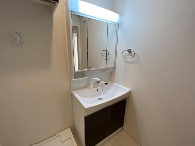 洗面設備　洗髪洗面化粧台