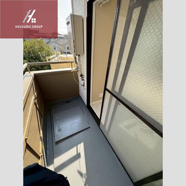 バルコニー　外からの目が気にならないバルコニーで洗濯物が干せます