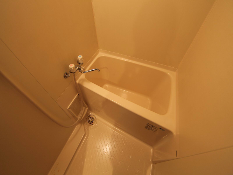 バス・シャワールーム　バスルーム　バス・トイレ別