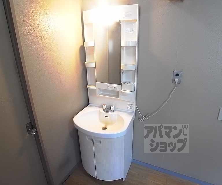 洗面設備　独立洗面台