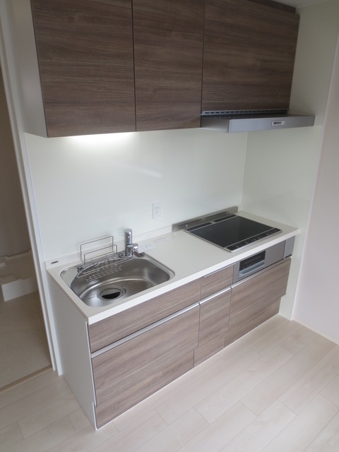 キッチン　★ＩＨ３口グリル付システムキッチン★