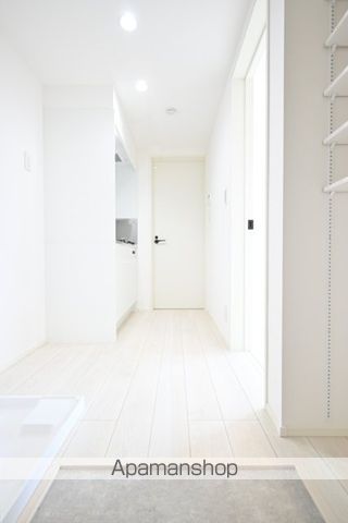 東武野田線 船橋駅 徒歩8分 3階建 築1年の玄関写真
