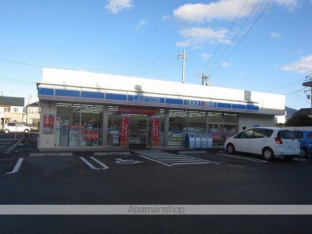 コンビニ　ローソン（コンビニ）まで800m