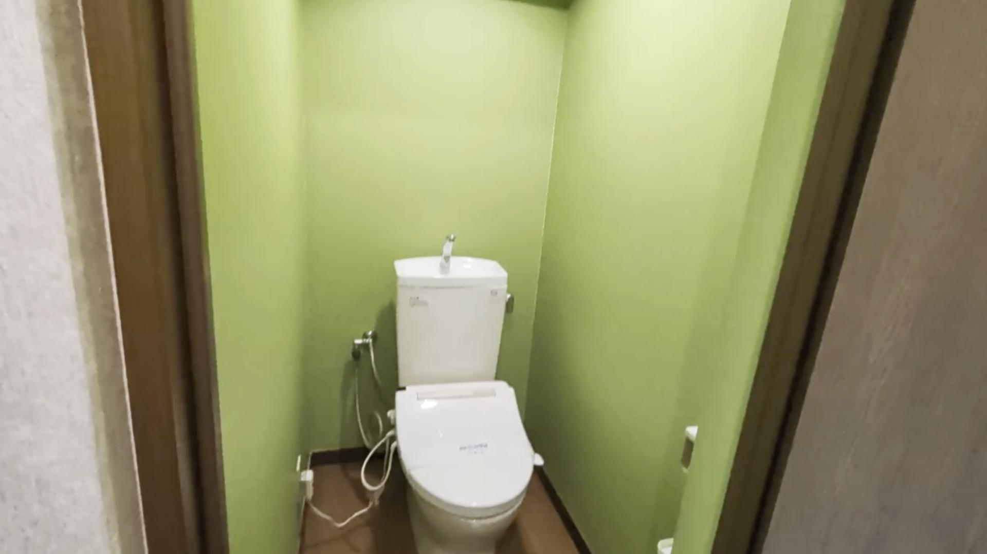 トイレ　温水便座のトレイ
