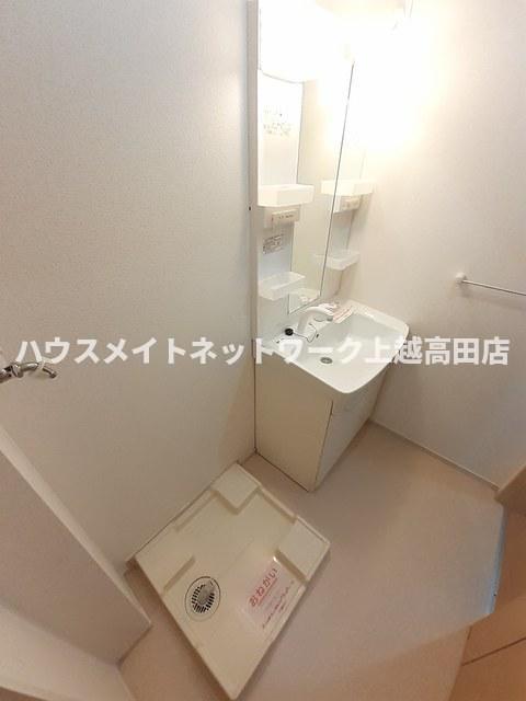 洗面設備　洗髪洗面化粧台・洗濯機置場