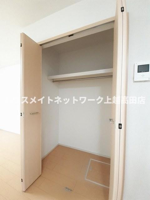 収納　クローゼット