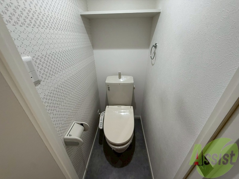トイレ　トイレはウォシュレット付きです。シャワートイレは嬉しいですね