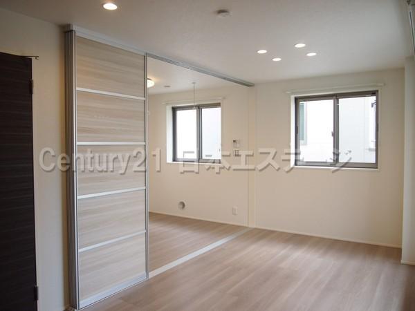 居室・リビング　フローリングのお部屋です