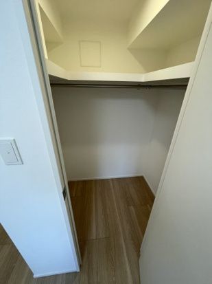 収納　写真は同タイプ住居です。