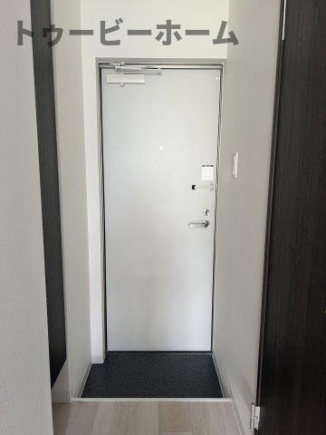 玄関　収納もある玄関です
