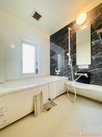 バス・シャワールーム　同マンション別部屋　参考写真