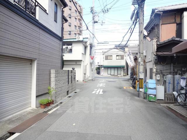 コンビニ　セブンイレブン　豊中岡上の町2丁目店（コンビニ）まで347m