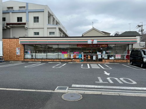 コンビニ　セブンイレブン東小岩店（コンビニ）まで137m