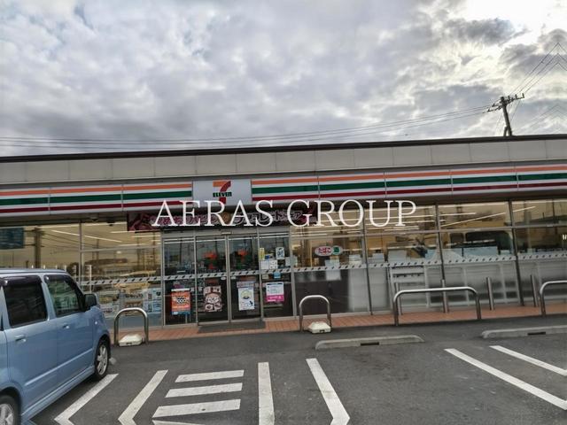 コンビニ　セブン-イレブン 塩田町店（コンビニ）まで549m