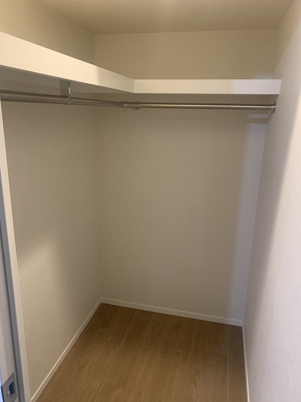 収納　※別部屋の参考写真です。