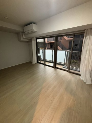 モディア文京目白台の居間写真