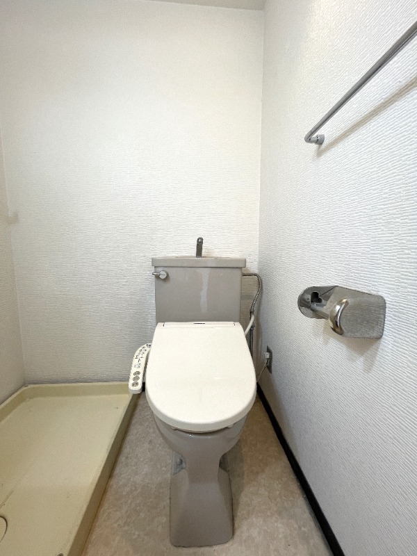 トイレ　別号室別号室