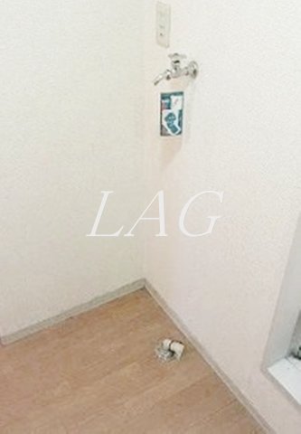その他設備　室内洗濯置き場です。