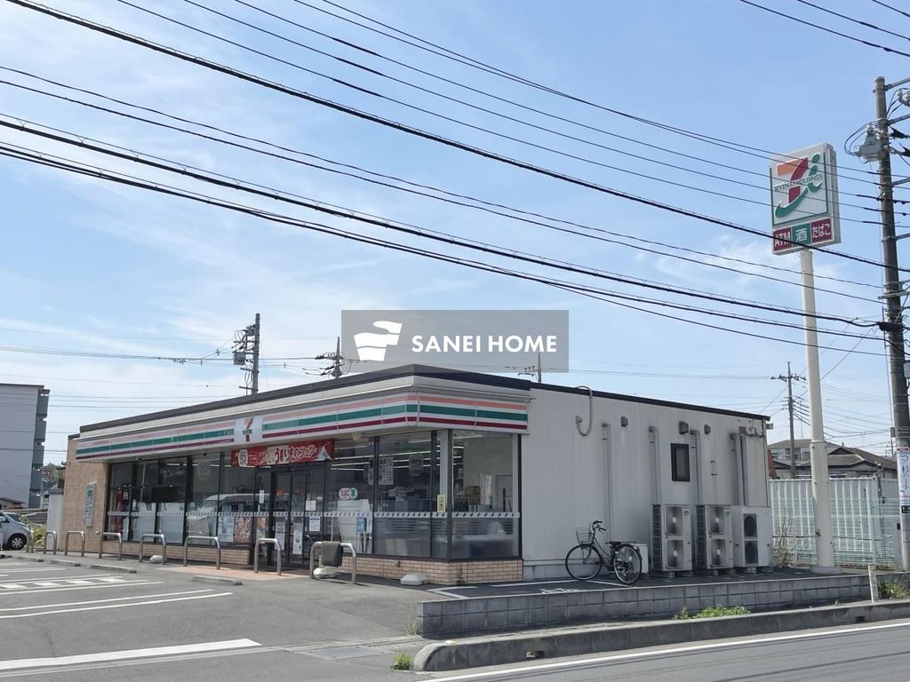 コンビニ　セブンイレブン狭山根岸店（コンビニ）まで540m