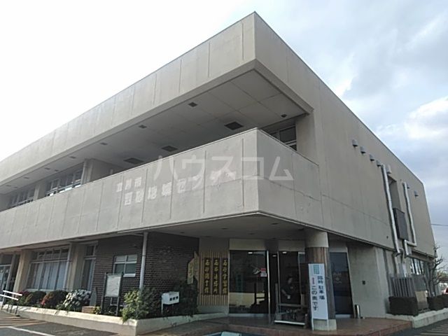 図書館　立川市西砂図書館（図書館）まで721m