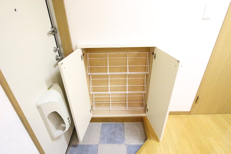 クリプト和の玄関写真