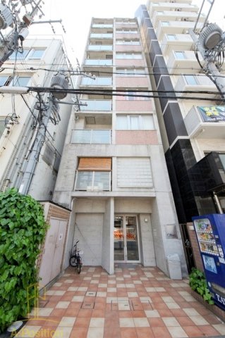 建物外観　オルフェアV番舘