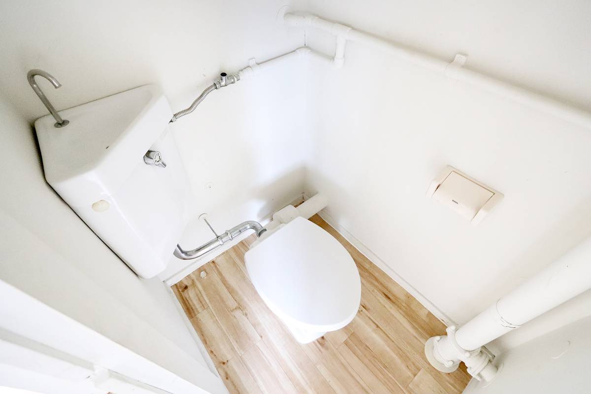 ビレッジハウス西阿知のトイレ写真