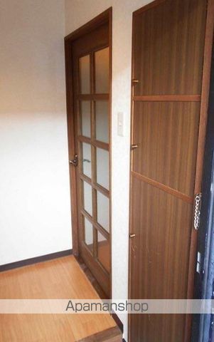 京急本線 鶴見市場駅 徒歩8分 4階建 築35年の内装写真
