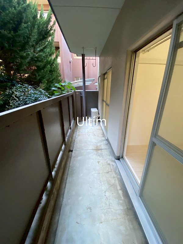 バルコニー　※同タイプの他のお部屋です