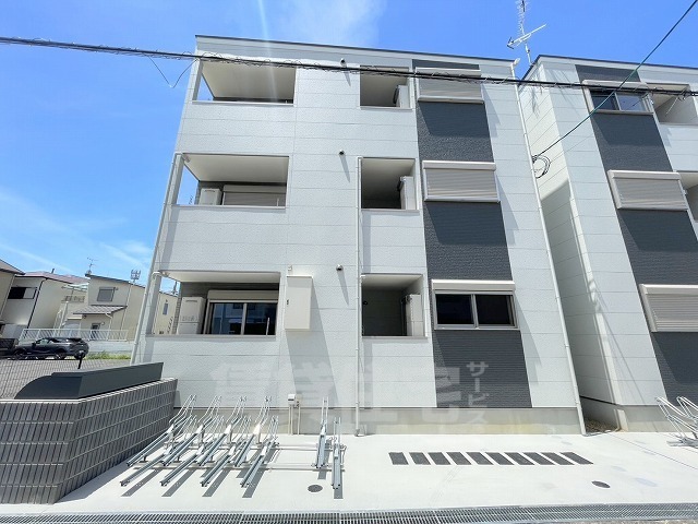 セレーノ藤井寺の外観写真