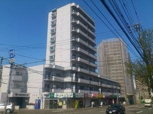 北海道札幌市中央区宮の森二条５（マンション）の賃貸物件の外観