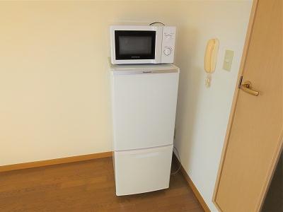 その他　電子レンジ、冷蔵庫完備