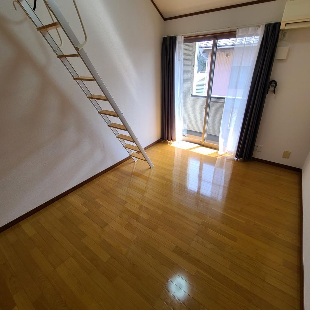 居室・リビング　ロフトなしです