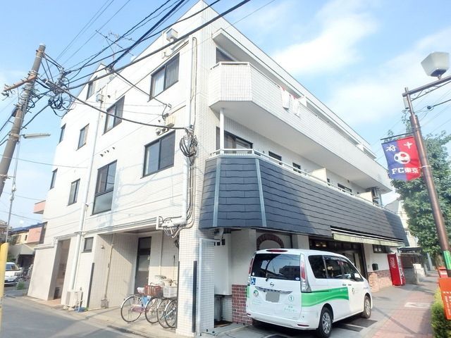 【シャルール浅間町の建物外観】