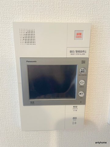 【大阪市西区九条南のマンションのセキュリティ】