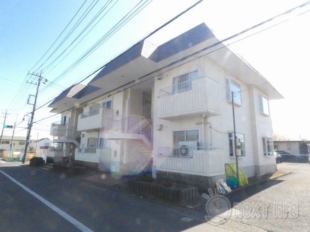 町田市本町田のマンションの建物外観