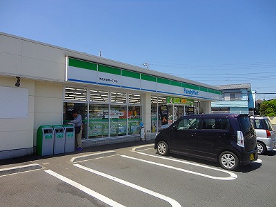 【町田市本町田のマンションのコンビニ】