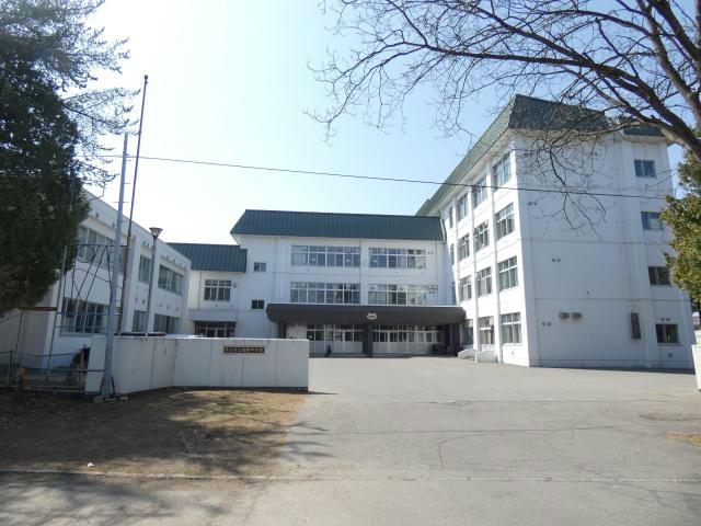 中学校　帯広市立翔陽中学校（中学校）まで846m