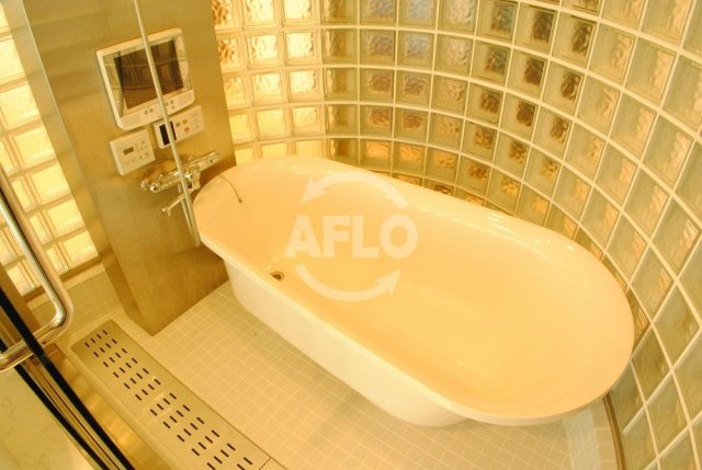 バス・シャワールーム　アーデン京町堀イースト　バスルーム