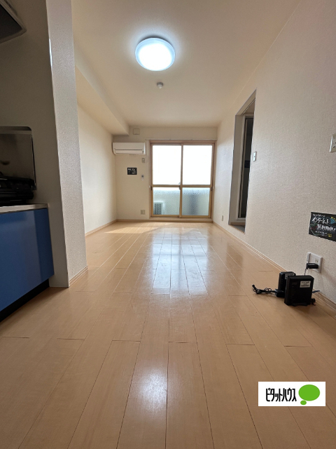 居室・リビング　ダイニングキッチン（エアコン・ＬＥＤ照明有り）