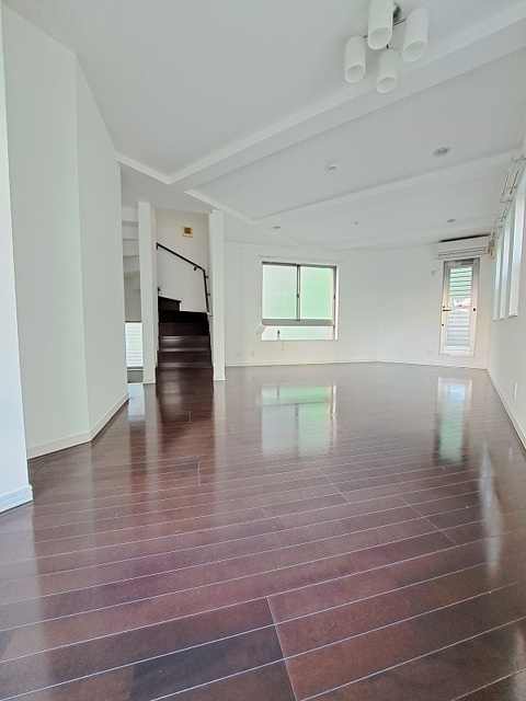 居室・リビング　ＬＤＫ写真