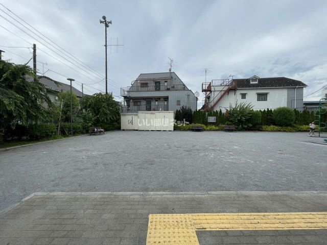 公園　中野区立南台さくら公園（公園）まで361m