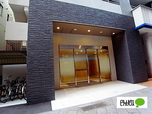 エントランス　エントランス（オートロック）