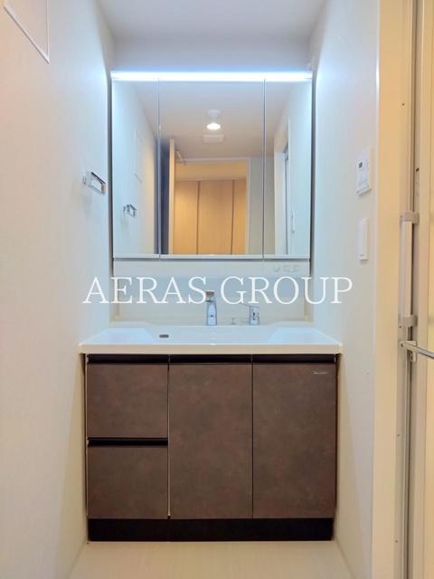 洗面設備　同仕様