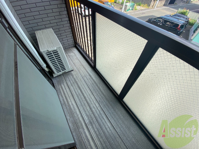 バルコニー　バルコニーは洗濯物がしっかり干せそうな広さです。