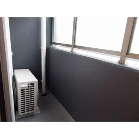 ヴォワラクテノース　バルコニー　ベランダ