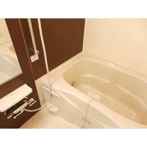 ヴォワラクテノース　バス・シャワールーム　バス