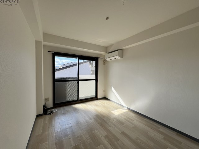 居室・リビング　エアコン付きで初期費用を抑えられます♪
